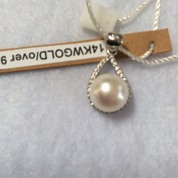 NWT 14K White Gold Round White Pearl 12mm Pendant MSRP $495 - Picture 4 of 5